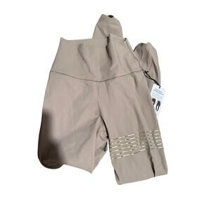 Alo High Waisted Vapor Legging in Spark Gravel XS NWT